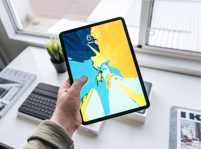 掼蛋游戏必备免费手机记牌器APP精准辅助界面与策略提示